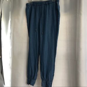 Jean colored joggers